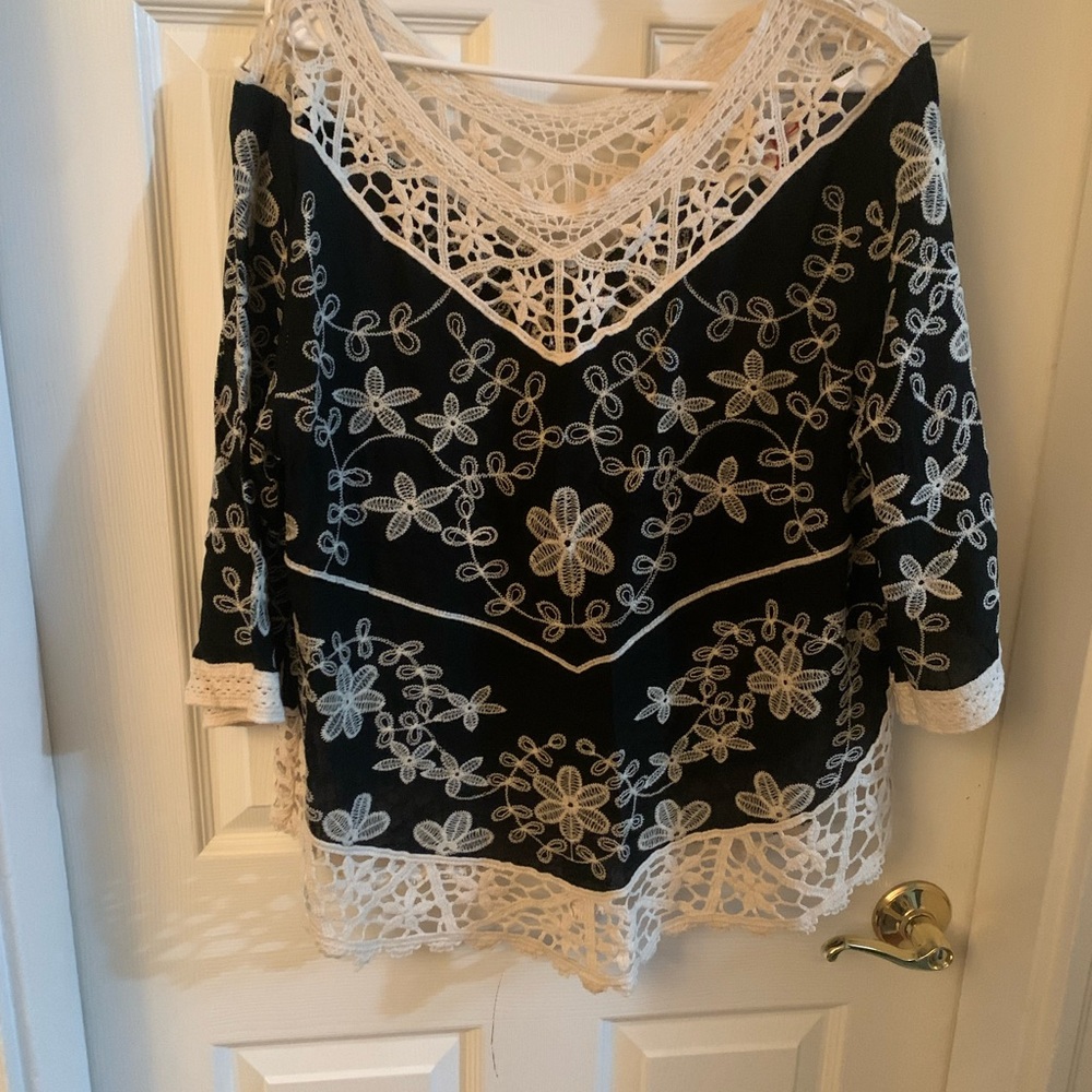 Solitaire Black and Cream Floral Lace Blouse